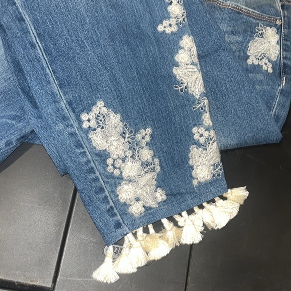 Embellished jeans - Picture 12 of 13